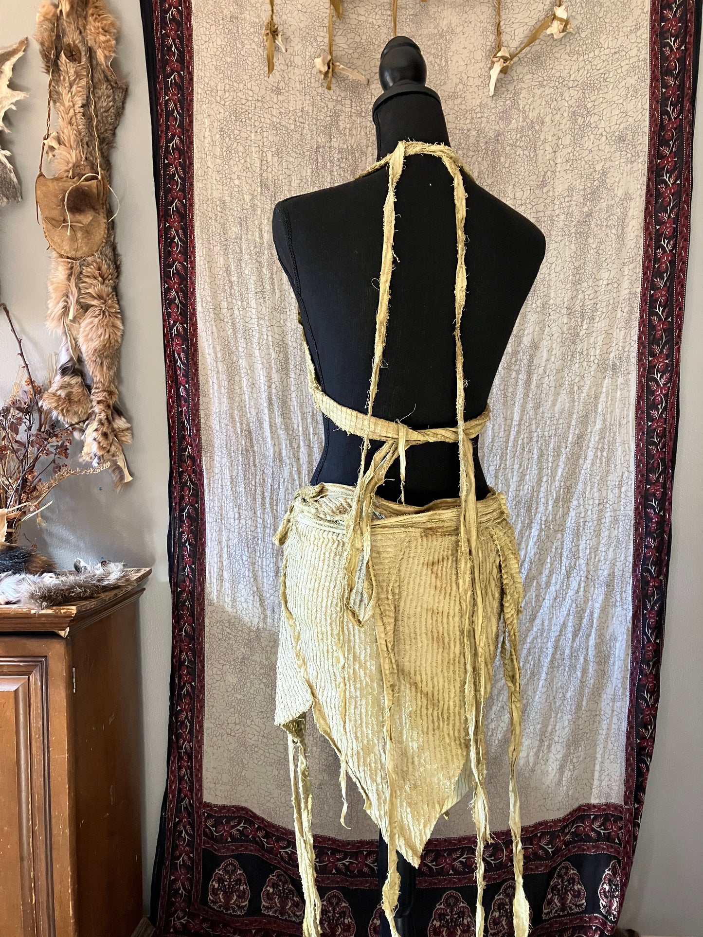 vintage linen fae outfit